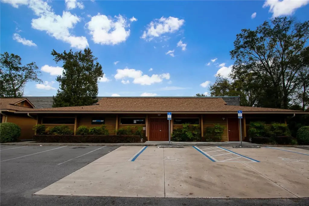 949 Lane Avenue S Jacksonville FL 32205