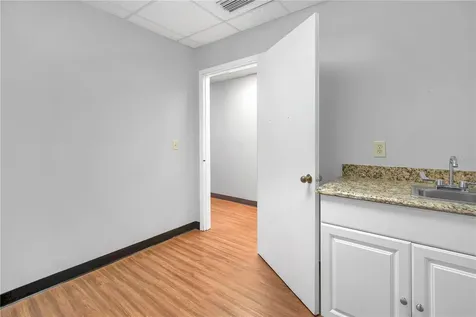949 Lane Avenue S Jacksonville FL 32205