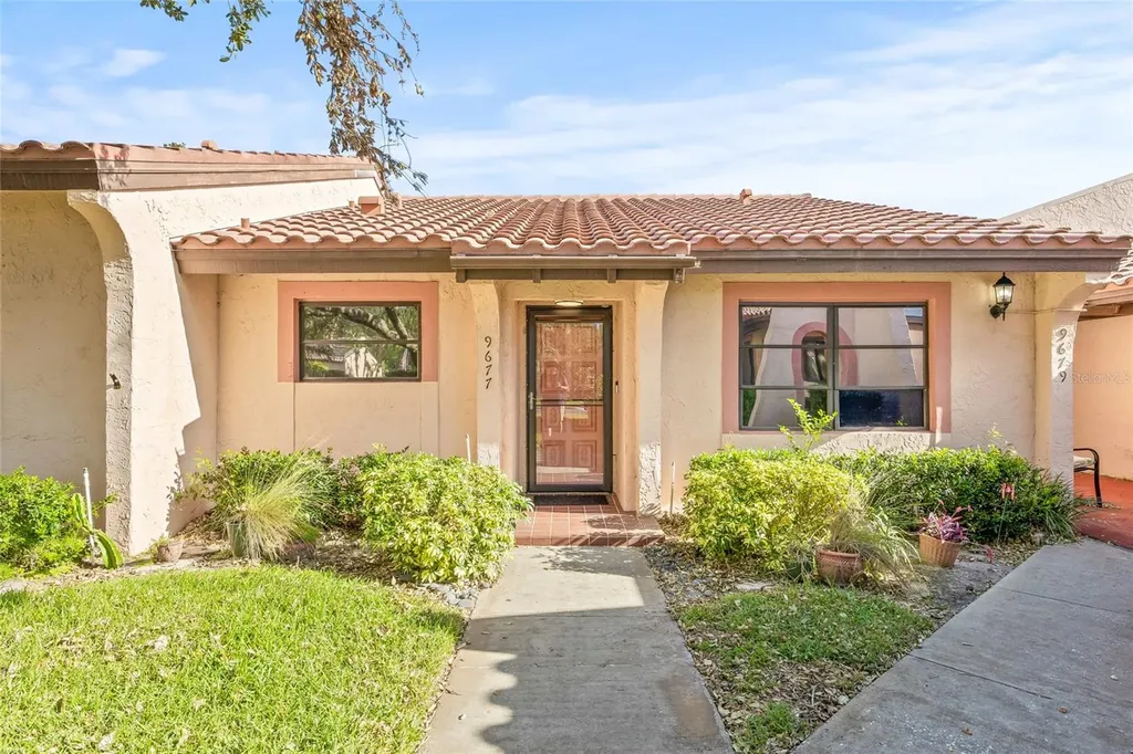 9677 86th Avenue Seminole FL 33777