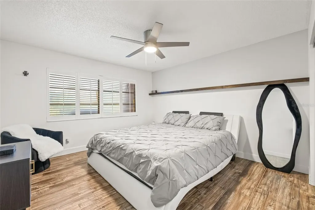 9677 86th Avenue Seminole FL 33777