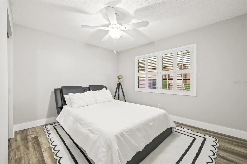 9677 86th Avenue Seminole FL 33777