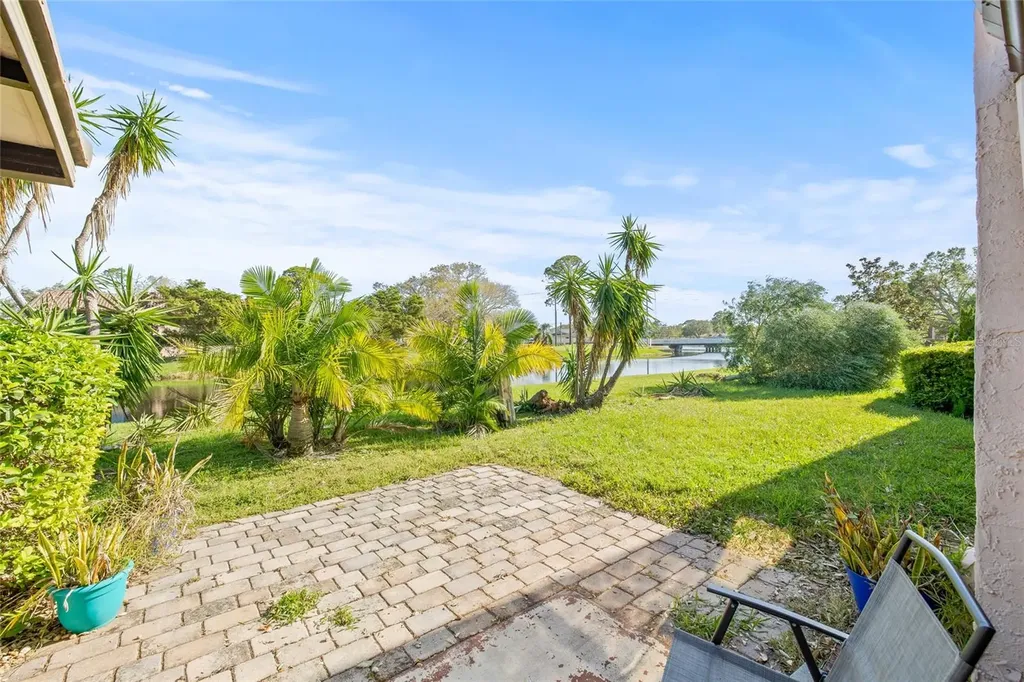9677 86th Avenue Seminole FL 33777