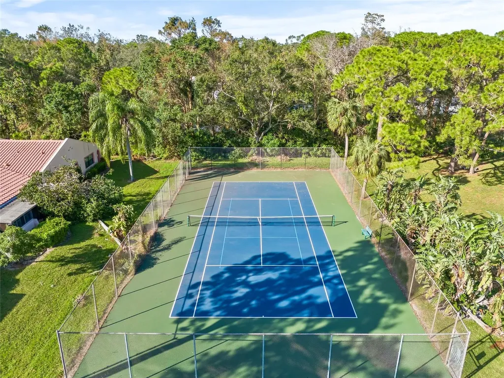 9677 86th Avenue Seminole FL 33777