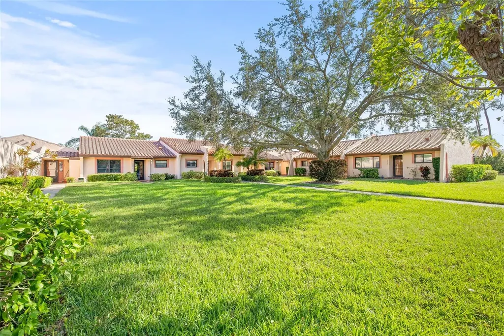 9677 86th Avenue Seminole FL 33777