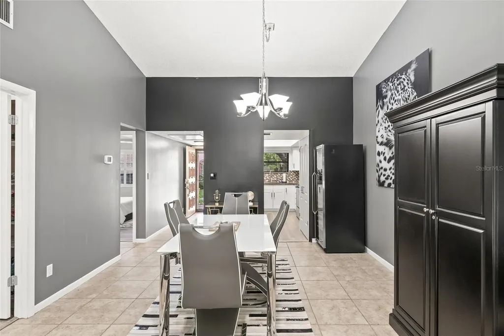 9677 86th Avenue Seminole FL 33777