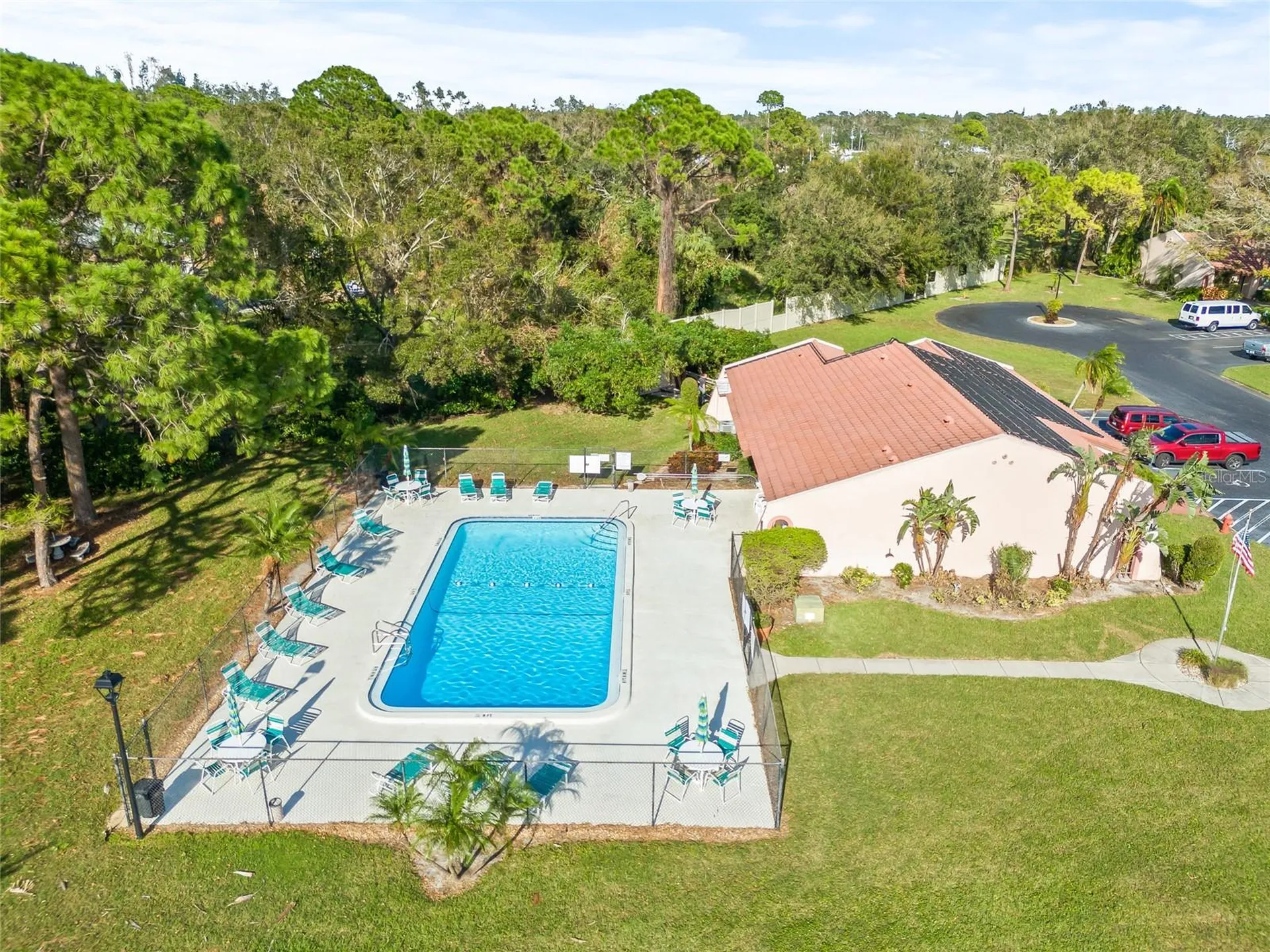 9677 86th Avenue Seminole FL 33777
