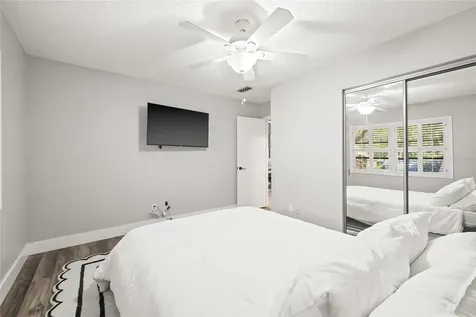 9677 86th Avenue Seminole FL 33777