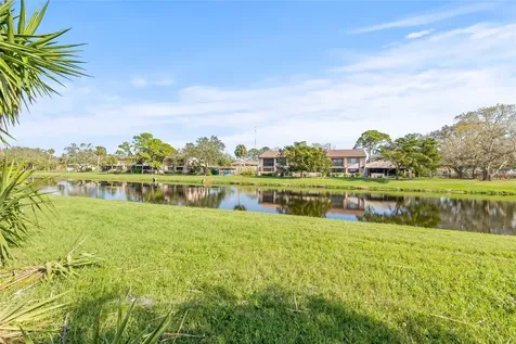 9677 86th Avenue Seminole FL 33777