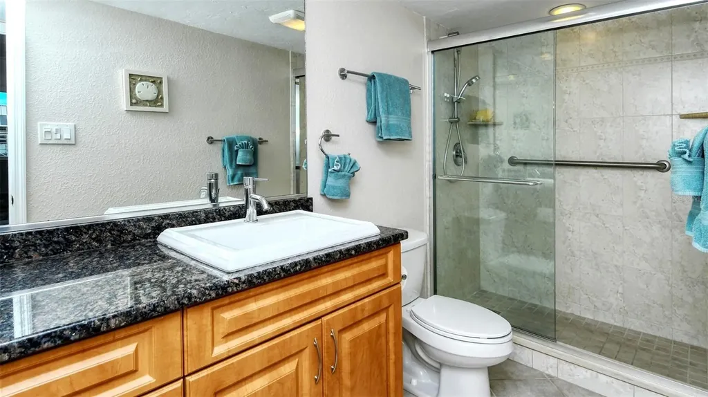 1125 W Peppertree Drive Sarasota FL 34242