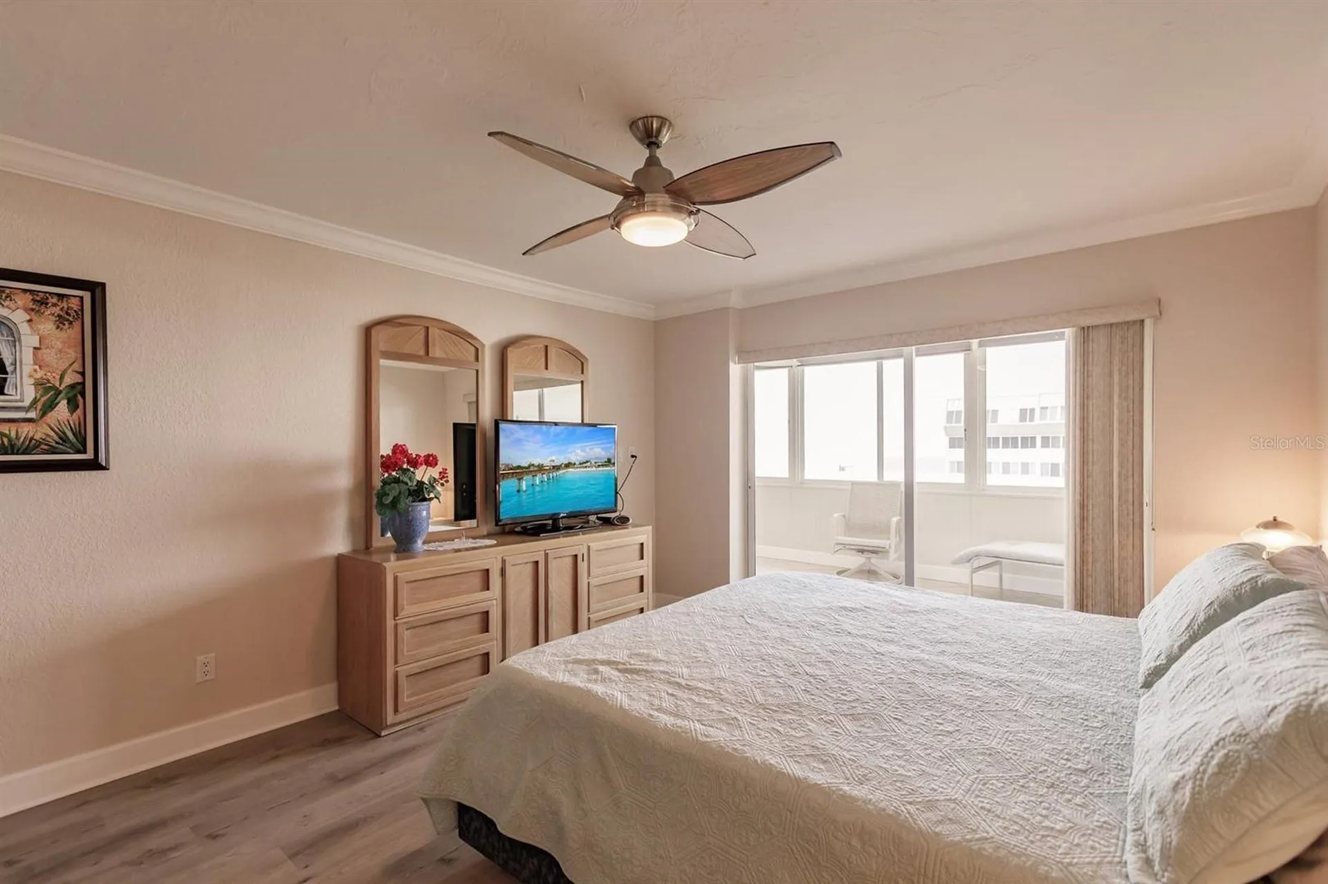 1125 W Peppertree Drive Sarasota FL 34242