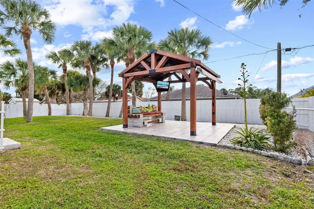 218 Evergreen Street NE Palm Bay FL 32907