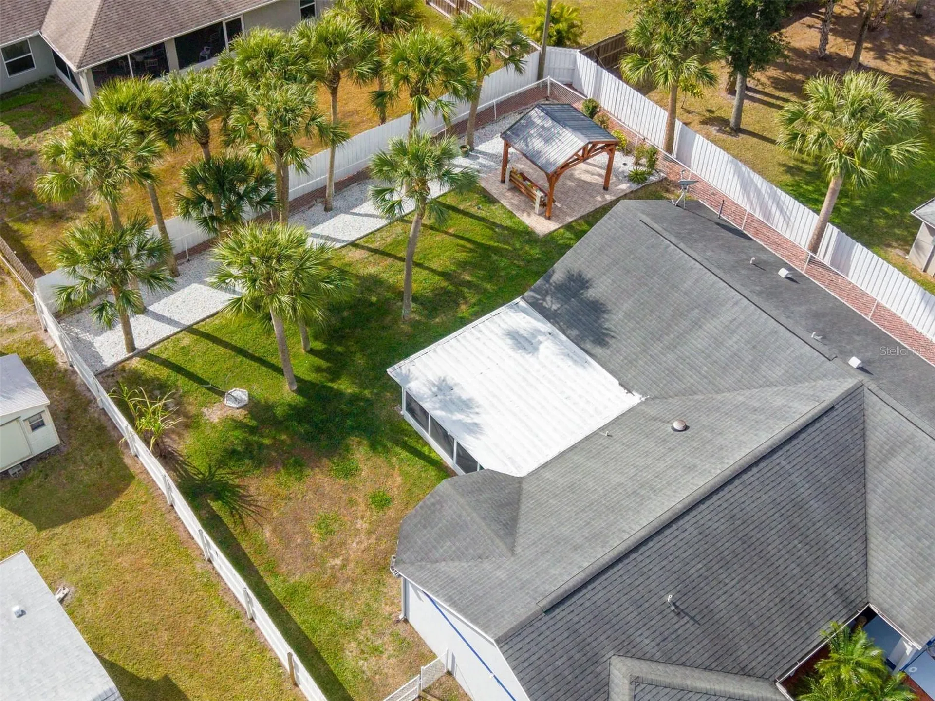 218 Evergreen Street NE Palm Bay FL 32907