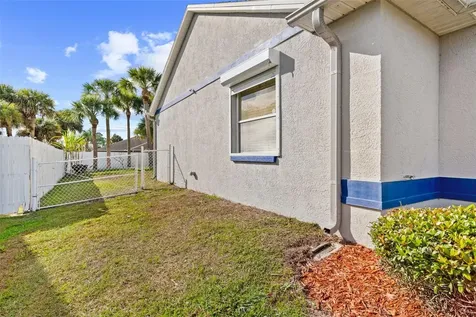 218 Evergreen Street NE Palm Bay FL 32907
