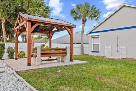 218 Evergreen Street NE Palm Bay FL 32907