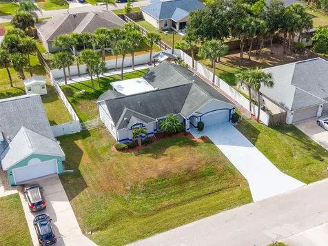 218 Evergreen Street NE Palm Bay FL 32907