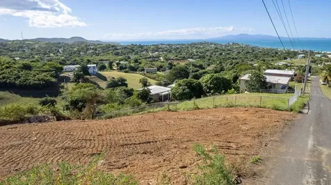 583 Calle 16 Vieques PR 00765