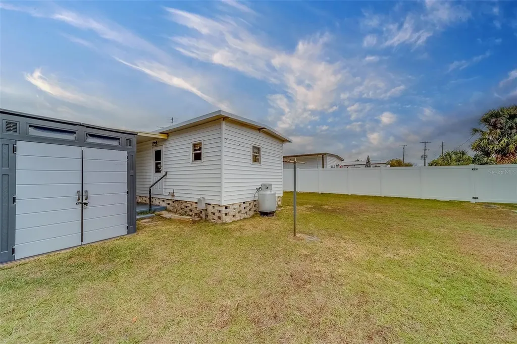 35204 Ada Avenue Zephyrhills FL 33541