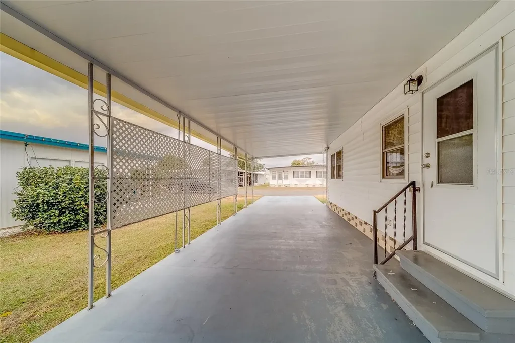 35204 Ada Avenue Zephyrhills FL 33541