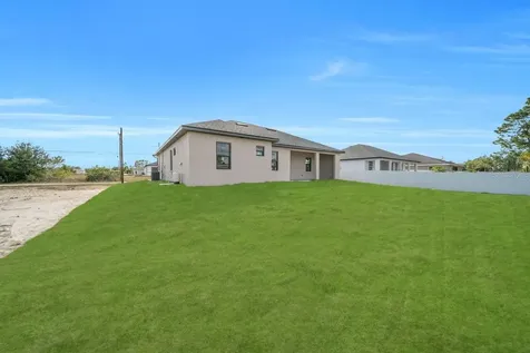 3402 15th Street SW Lehigh Acres FL 33976