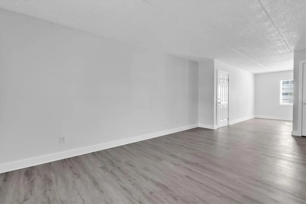 1275 85th Avenue N St Petersburg FL 33702