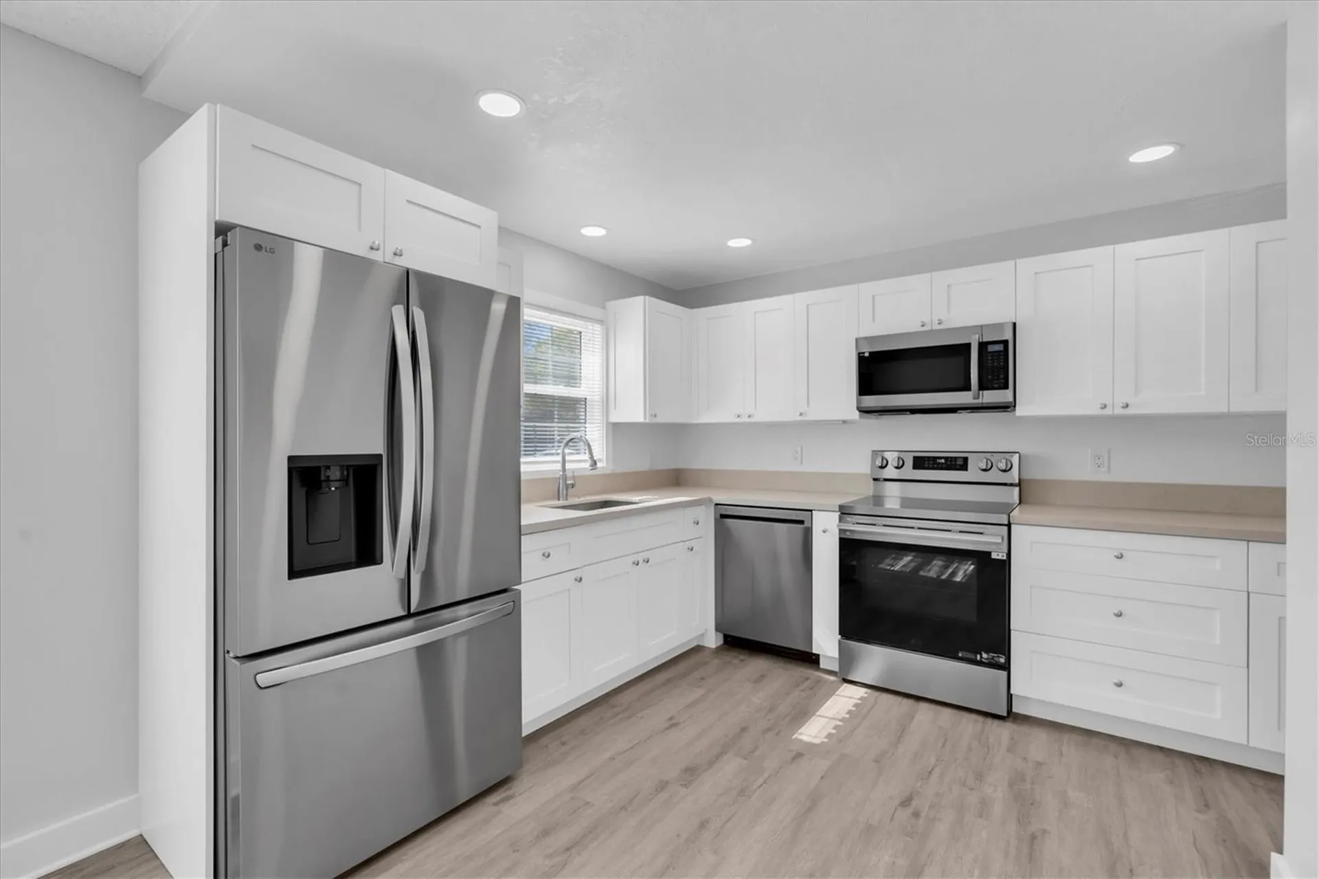1275 85th Avenue N St Petersburg FL 33702