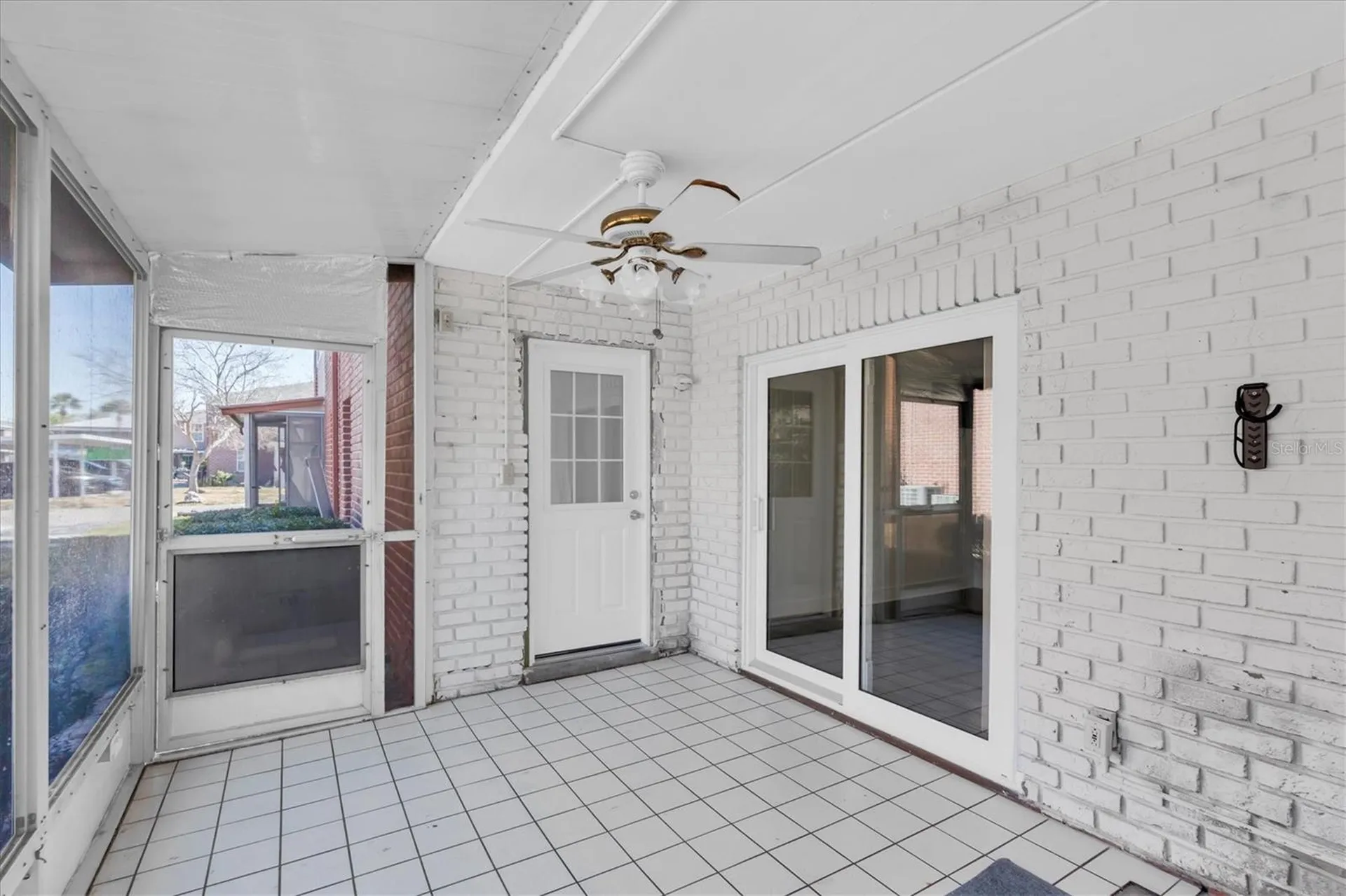 1275 85th Avenue N St Petersburg FL 33702