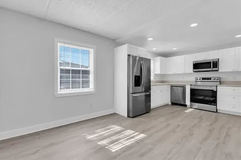 1275 85th Avenue N St Petersburg FL 33702
