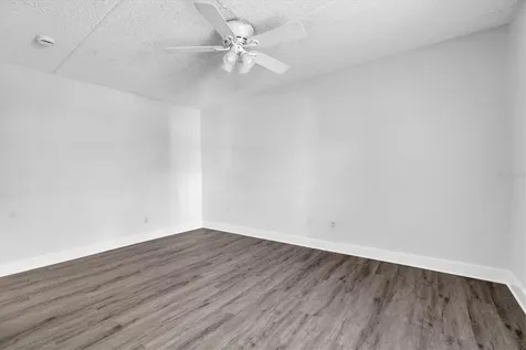 1275 85th Avenue N St Petersburg FL 33702