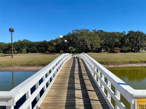 3429 Club Circle Lakeshore FL 33854
