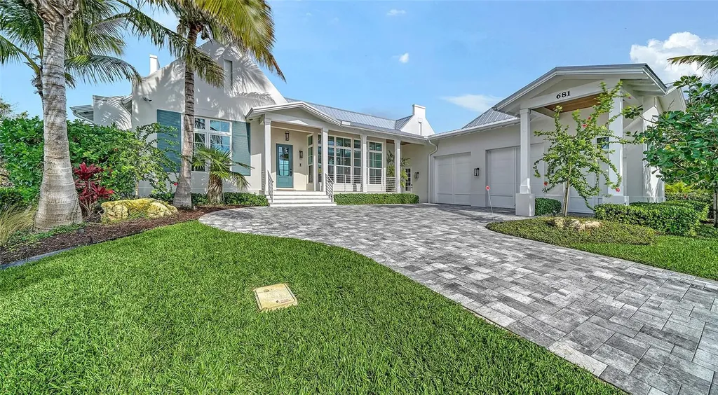 681 Old Compass Road Longboat Key FL 34228