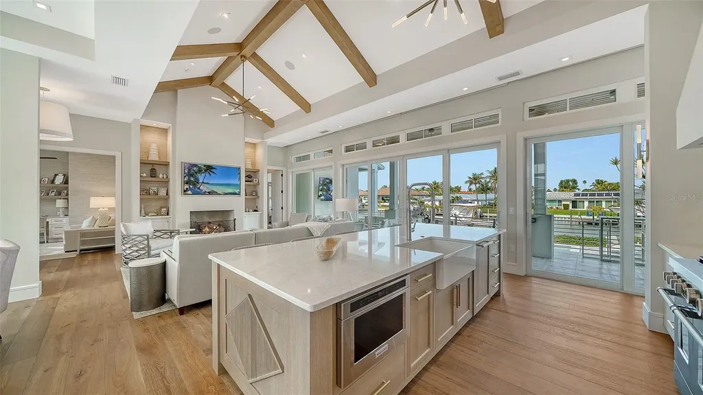 681 Old Compass Road Longboat Key FL 34228