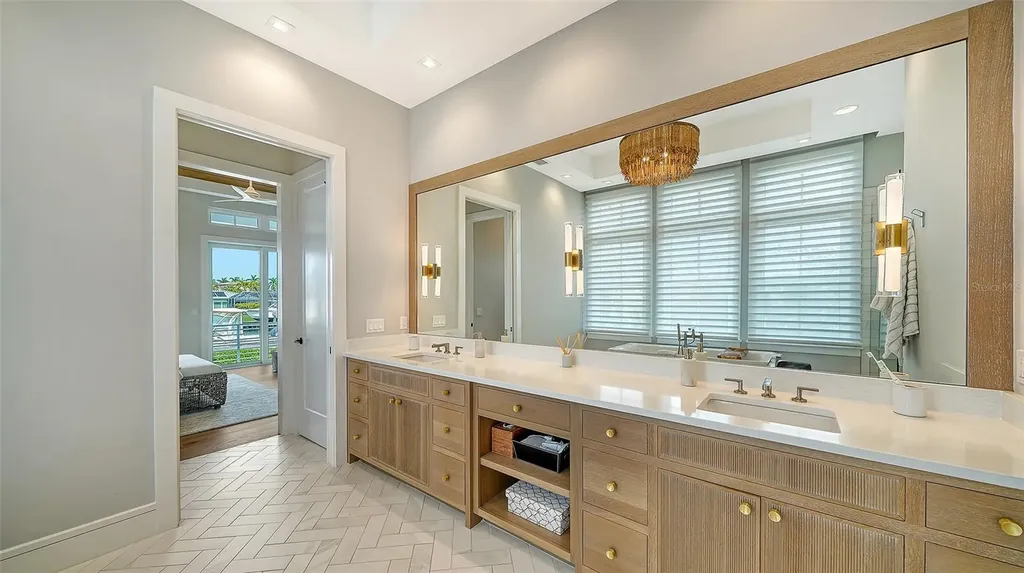 681 Old Compass Road Longboat Key FL 34228