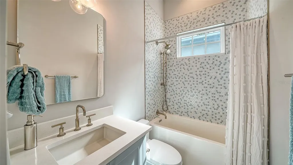 681 Old Compass Road Longboat Key FL 34228