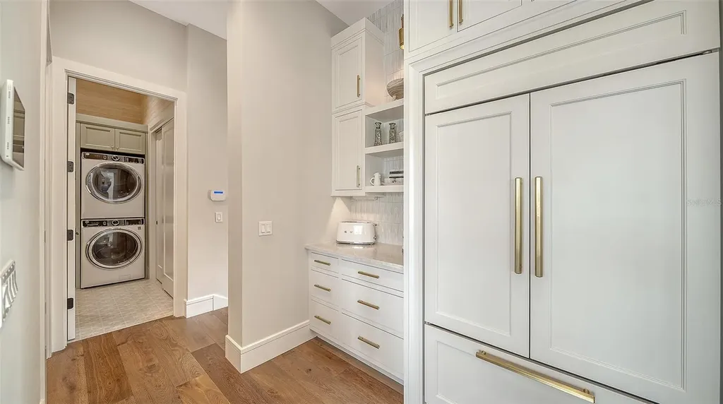 681 Old Compass Road Longboat Key FL 34228