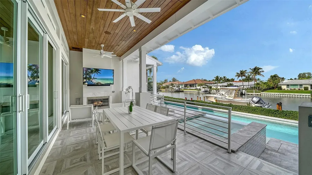 681 Old Compass Road Longboat Key FL 34228