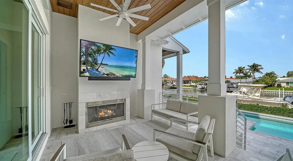 681 Old Compass Road Longboat Key FL 34228