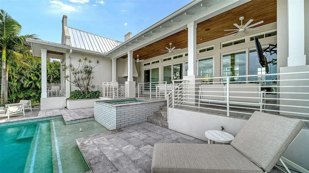 681 Old Compass Road Longboat Key FL 34228