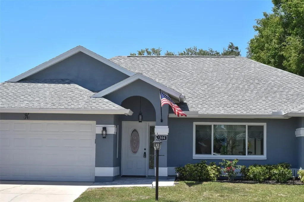 2304 Seattle Slew Drive Sarasota FL 34240