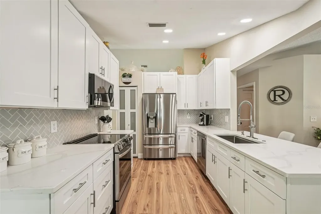 2304 Seattle Slew Drive Sarasota FL 34240