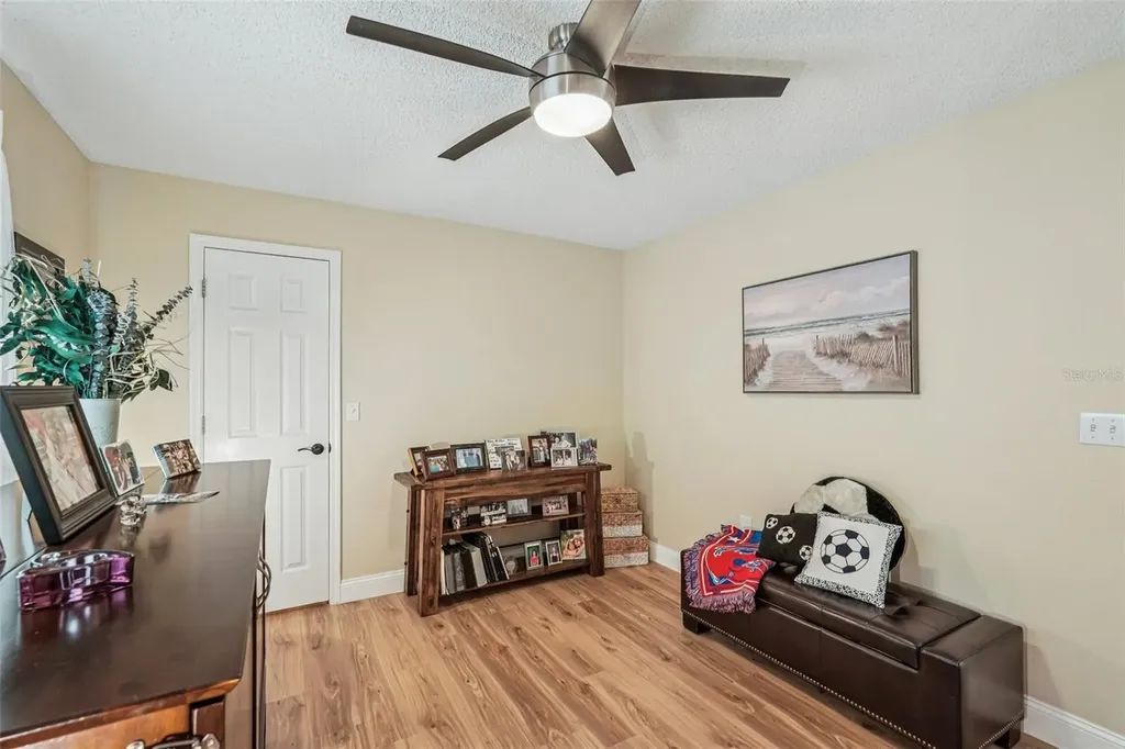 2304 Seattle Slew Drive Sarasota FL 34240