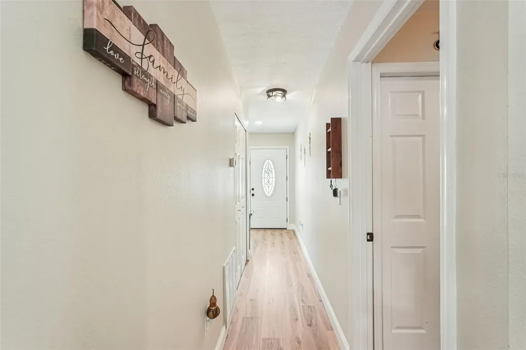 2304 Seattle Slew Drive Sarasota FL 34240