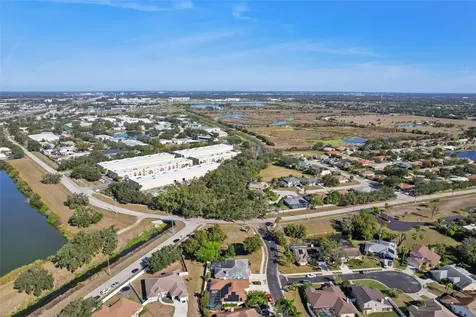 2304 Seattle Slew Drive Sarasota FL 34240
