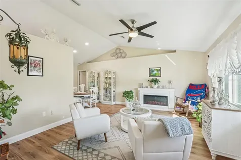 2304 Seattle Slew Drive Sarasota FL 34240