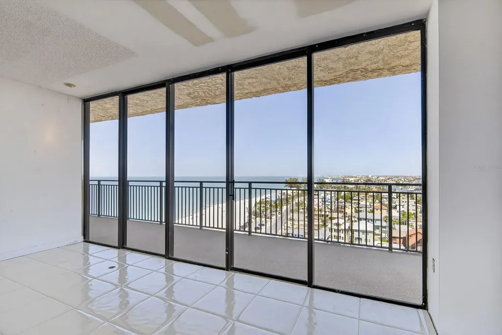 7650 Bayshore Drive Treasure Island FL 33706