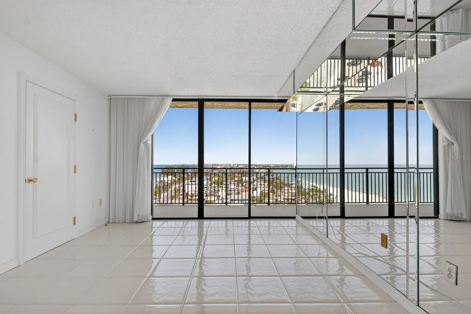 7650 Bayshore Drive Treasure Island FL 33706