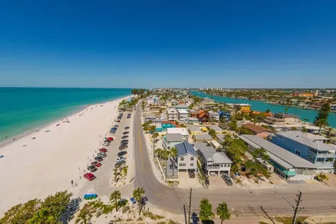 7650 Bayshore Drive Treasure Island FL 33706