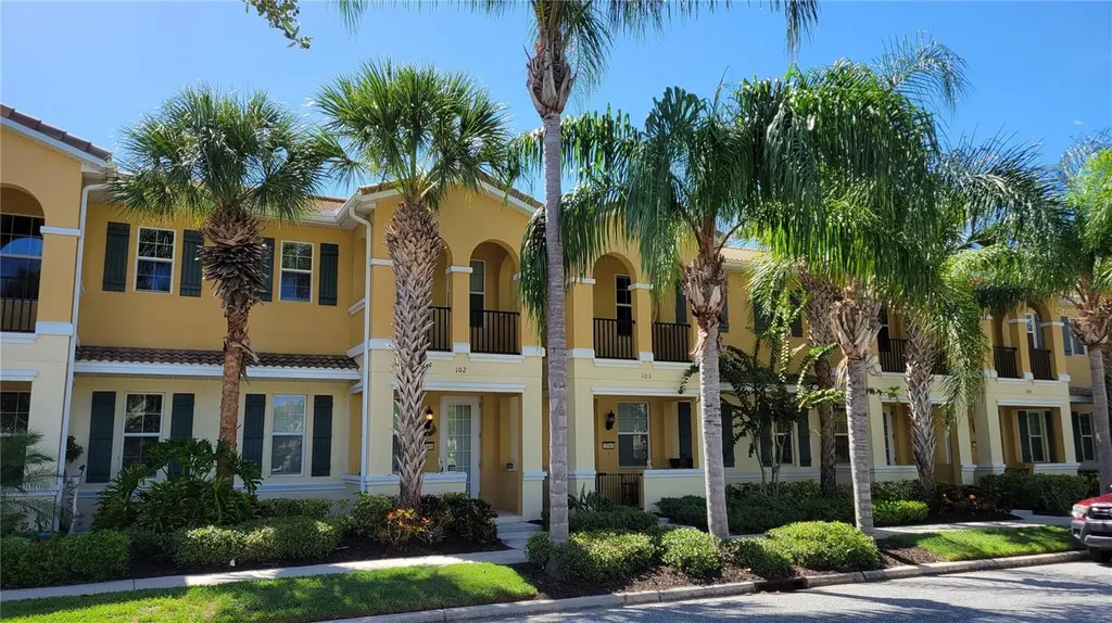 3740 82nd Avenue Circle E Sarasota FL 34243
