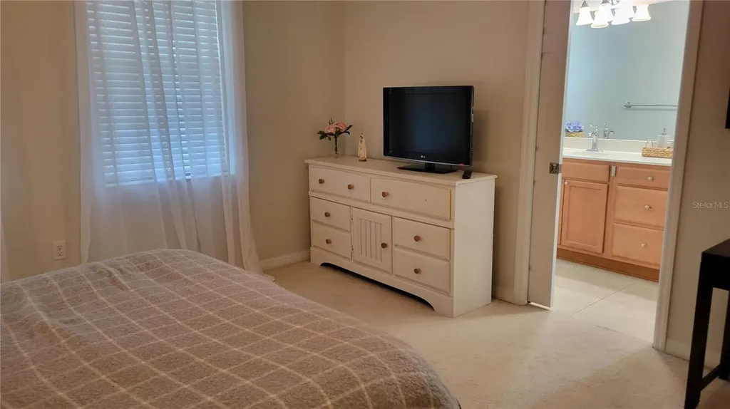 3740 82nd Avenue Circle E Sarasota FL 34243
