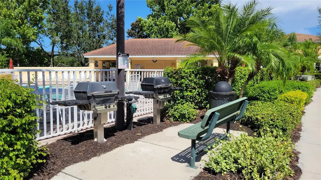 3740 82nd Avenue Circle E Sarasota FL 34243