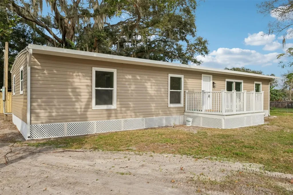1427 Combee Lane Lakeland FL 33801